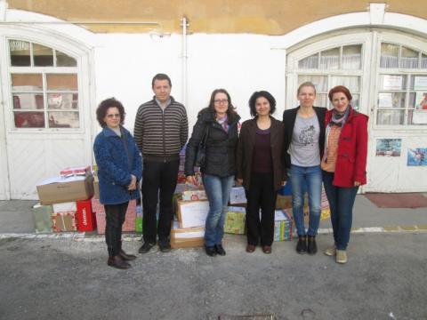 O parte din profesorii de la cercurile cultural civice si Florin Babau - Asociatia Calea Mantuirii